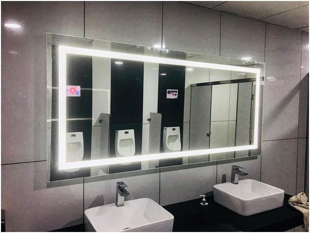 DAZZLING MIRRORS FOR YOUR DRESSING ROOM