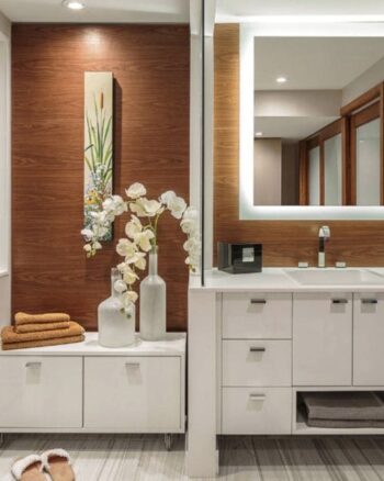 Bedroom LED Lightmirror 500x625 1