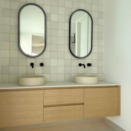 led mirror oblong framed