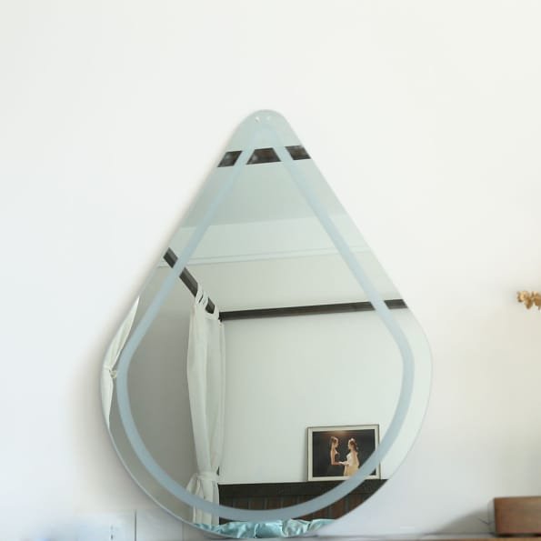 LED Water Drop Mirror Light